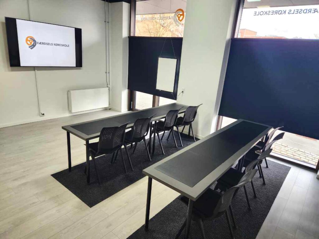 WhatsApp Image 2024-03-25 at 21.37.54